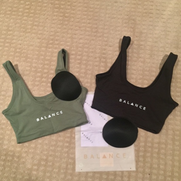 Balance Athletica The OG Top Amazon NWOT - Picture 8 of 8